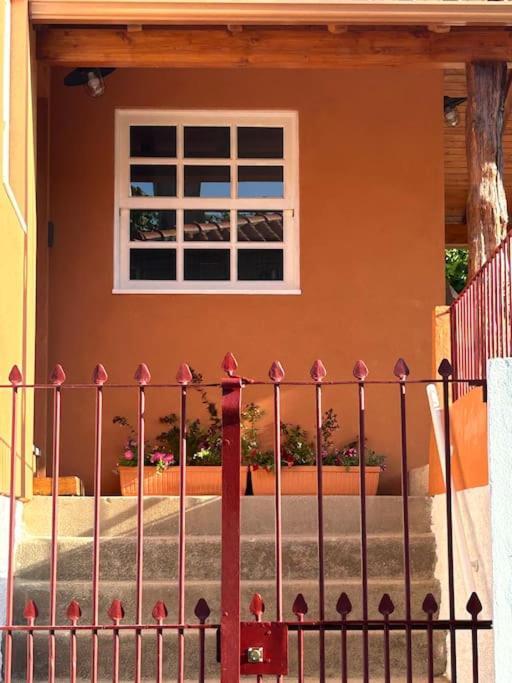 Casa Da Vila Em เซลอริโก จิ บาสโต ภายนอก รูปภาพ